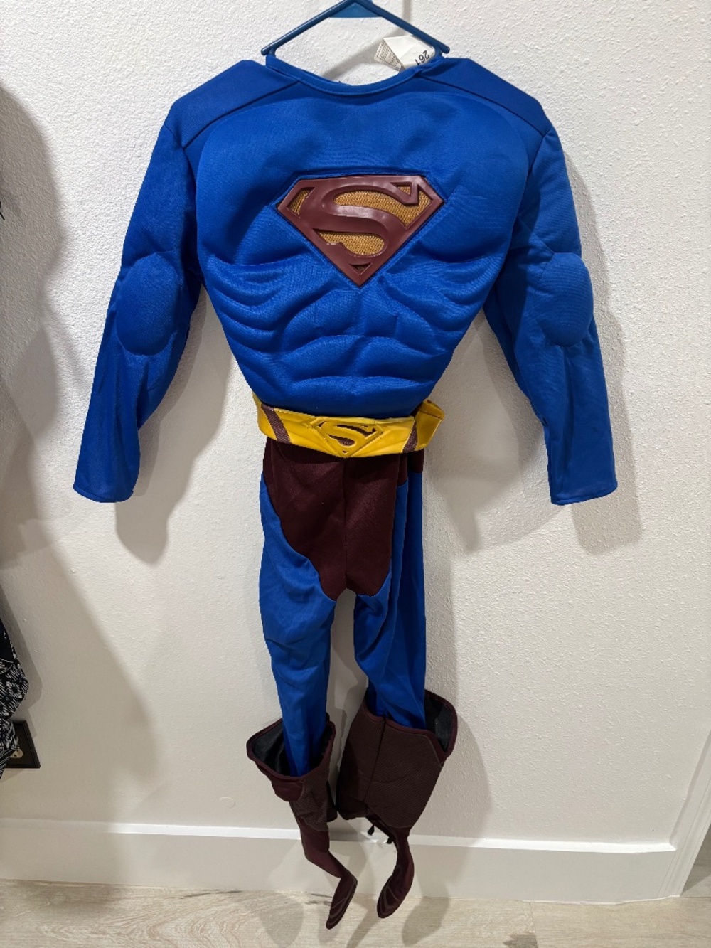 Kid DC Comics 2006 Rubie's Muscled Chest Superman Super Man Halloween Costume L